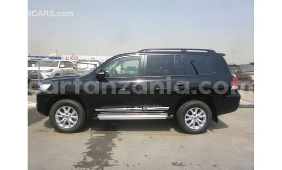 Nunua Imported Toyota Land Cruiser Nyeusi Gari ndani ya Import - Dubai nchini Arusha Nunua Imported Toyota Land Cruiser Nyeusi Gari ndani ya Import - Dubai nchini Arusha