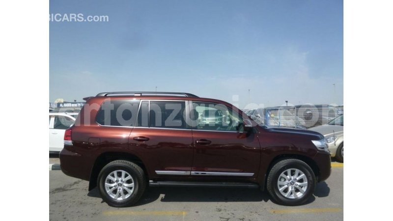 Big with watermark toyota land cruiser arusha import dubai 8737