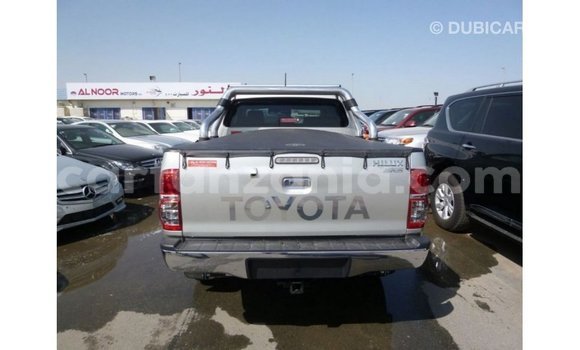 Buy Import Toyota Hilux Other Car in Import - Dubai in Arusha Buy Import Toyota Hilux Other Car in Import - Dubai in Arusha