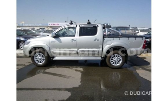 Buy Import Toyota Hilux Other Car in Import - Dubai in Arusha Buy Import Toyota Hilux Other Car in Import - Dubai in Arusha