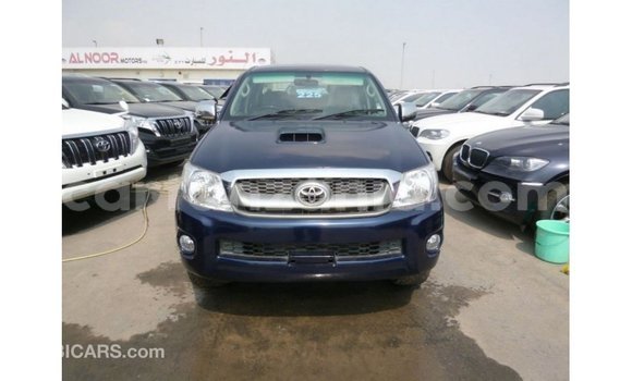 Nunua Imported Toyota Hilux Bluu Gari ndani ya Import - Dubai nchini Arusha Nunua Imported Toyota Hilux Bluu Gari ndani ya Import - Dubai nchini Arusha