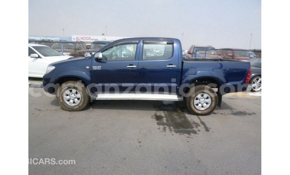 Nunua Imported Toyota Hilux Bluu Gari ndani ya Import - Dubai nchini Arusha Nunua Imported Toyota Hilux Bluu Gari ndani ya Import - Dubai nchini Arusha