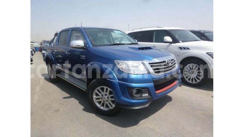 Big with watermark toyota hilux arusha import dubai 8740