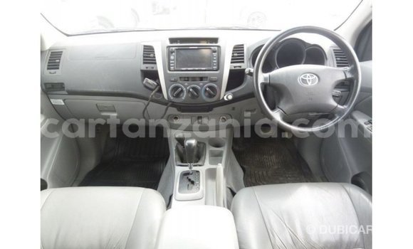 Buy Import Toyota Hilux Blue Car in Import - Dubai in Arusha Buy Import Toyota Hilux Blue Car in Import - Dubai in Arusha