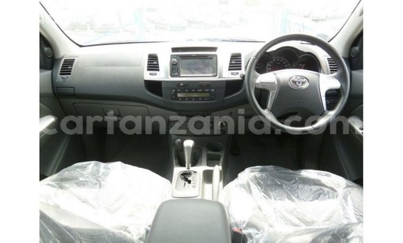 Buy Import Toyota Hilux Other Car in Import - Dubai in Arusha Buy Import Toyota Hilux Other Car in Import - Dubai in Arusha
