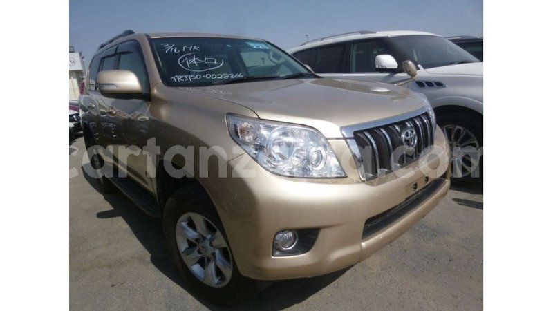 Big with watermark toyota prado arusha import dubai 8745