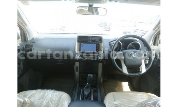 Nunua Imported Toyota Prado Nyingine Gari ndani ya Import - Dubai nchini Arusha Nunua Imported Toyota Prado Nyingine Gari ndani ya Import - Dubai nchini Arusha