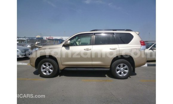Nunua Imported Toyota Prado Nyingine Gari ndani ya Import - Dubai nchini Arusha Nunua Imported Toyota Prado Nyingine Gari ndani ya Import - Dubai nchini Arusha
