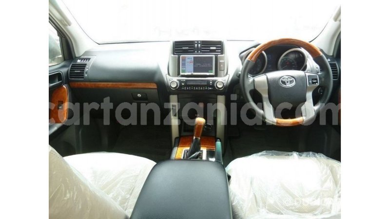 Big with watermark toyota prado arusha import dubai 8746