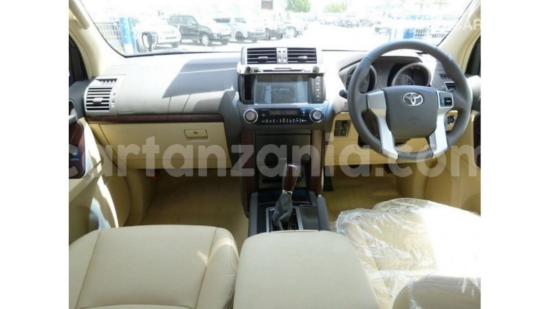 Big with watermark toyota prado arusha import dubai 8747