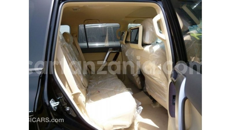 Big with watermark toyota prado arusha import dubai 8747