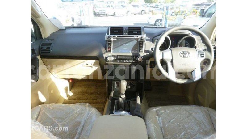 Big with watermark toyota prado arusha import dubai 8748