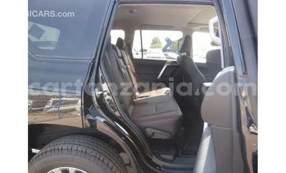 Nunua Imported Toyota Prado Nyeusi Gari ndani ya Import - Dubai nchini Arusha Nunua Imported Toyota Prado Nyeusi Gari ndani ya Import - Dubai nchini Arusha