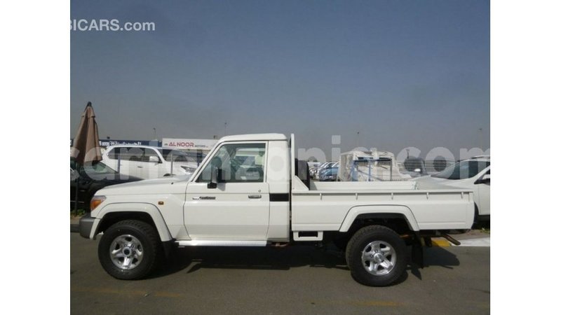 Big with watermark toyota land cruiser arusha import dubai 8752