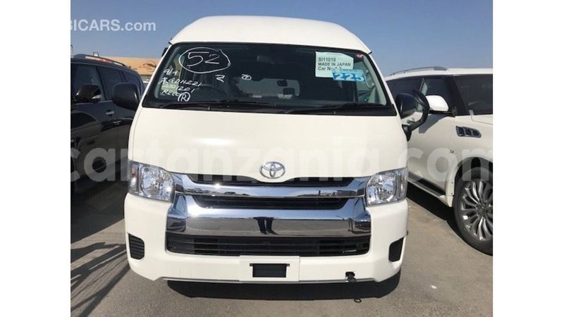 Big with watermark toyota hiace arusha import dubai 8753