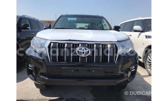 Nunua Imported Toyota Prado Nyeusi Gari ndani ya Import - Dubai nchini Arusha Nunua Imported Toyota Prado Nyeusi Gari ndani ya Import - Dubai nchini Arusha