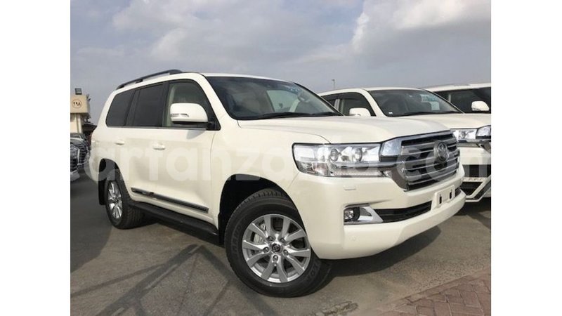 Big with watermark toyota land cruiser arusha import dubai 8758