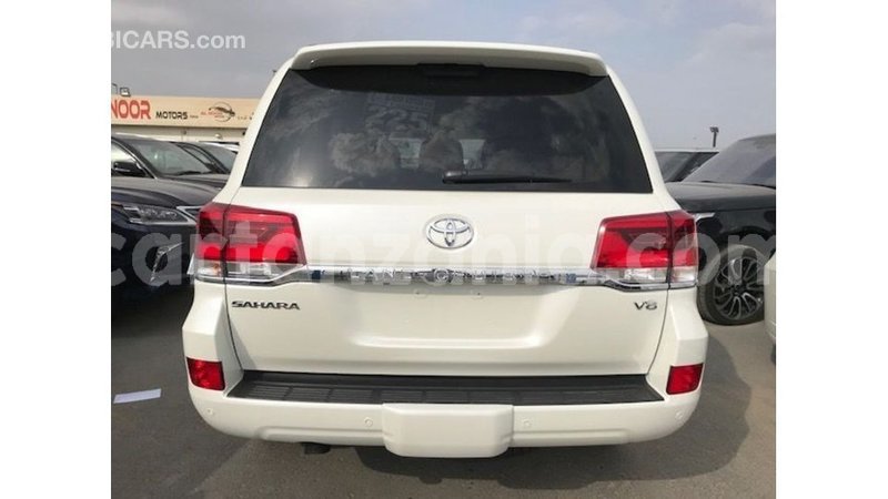 Big with watermark toyota land cruiser arusha import dubai 8758