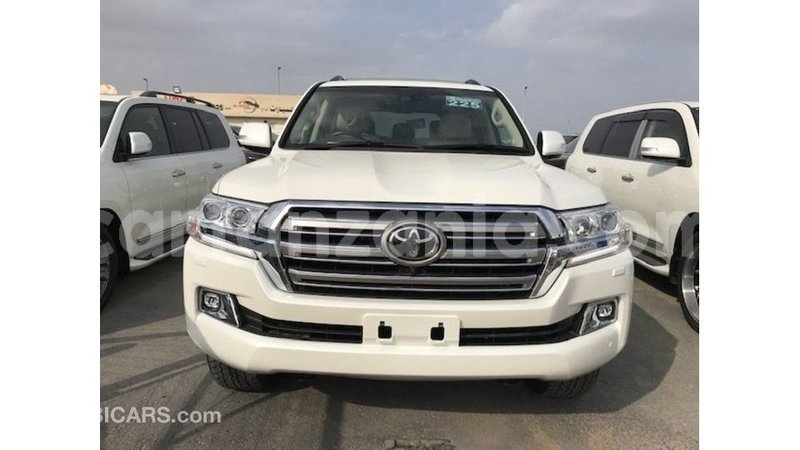 Big with watermark toyota land cruiser arusha import dubai 8758