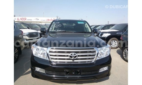 Buy Import Toyota Land Cruiser Black Car in Import - Dubai in Arusha Buy Import Toyota Land Cruiser Black Car in Import - Dubai in Arusha
