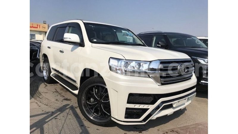 Big with watermark toyota land cruiser arusha import dubai 8763