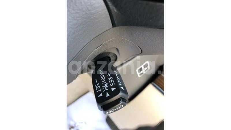 Big with watermark toyota land cruiser arusha import dubai 8763