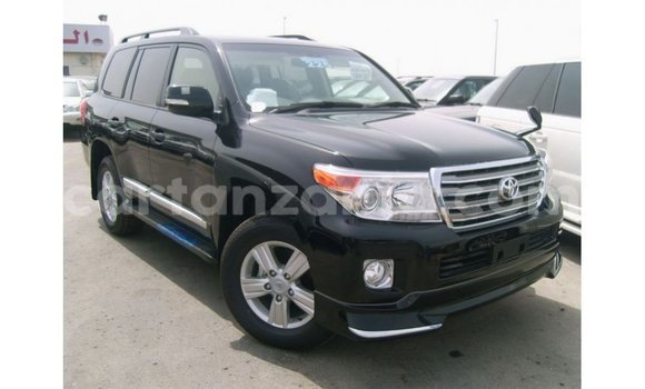 Buy Import Toyota Land Cruiser Black Car in Import - Dubai in Arusha Buy Import Toyota Land Cruiser Black Car in Import - Dubai in Arusha