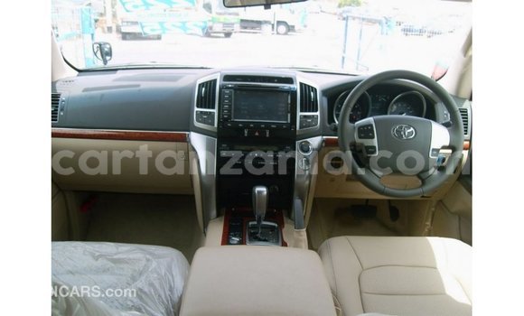 Nunua Imported Toyota Land Cruiser Nyeusi Gari ndani ya Import - Dubai nchini Arusha Nunua Imported Toyota Land Cruiser Nyeusi Gari ndani ya Import - Dubai nchini Arusha