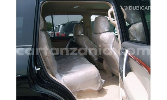 Nunua Imported Toyota Land Cruiser Nyeusi Gari ndani ya Import - Dubai nchini Arusha Nunua Imported Toyota Land Cruiser Nyeusi Gari ndani ya Import - Dubai nchini Arusha