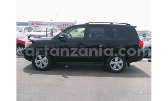 Nunua Imported Toyota Land Cruiser Nyeusi Gari ndani ya Import - Dubai nchini Arusha Nunua Imported Toyota Land Cruiser Nyeusi Gari ndani ya Import - Dubai nchini Arusha