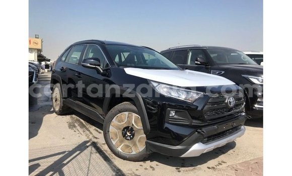 Nunua Imported Toyota 4Runner Nyeusi Gari ndani ya Import - Dubai nchini Arusha Nunua Imported Toyota 4Runner Nyeusi Gari ndani ya Import - Dubai nchini Arusha
