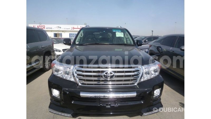 Big with watermark toyota land cruiser arusha import dubai 8768