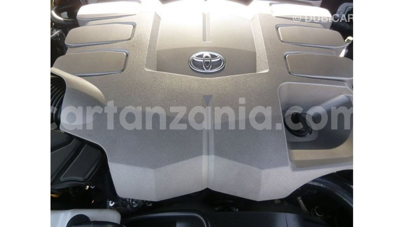 Big with watermark toyota land cruiser arusha import dubai 8768