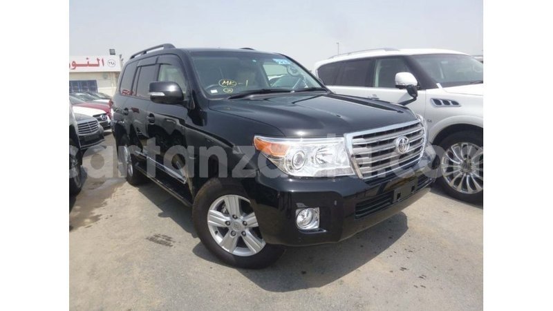 Big with watermark toyota land cruiser arusha import dubai 8769