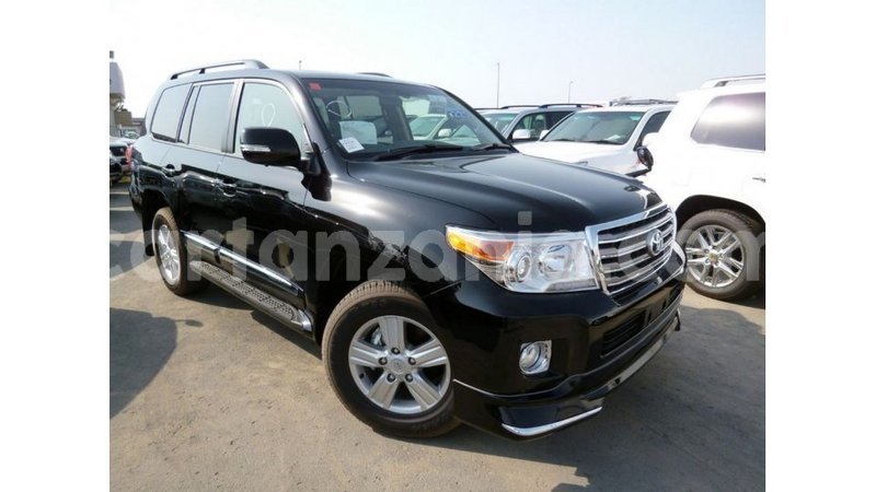 Big with watermark toyota land cruiser arusha import dubai 8770