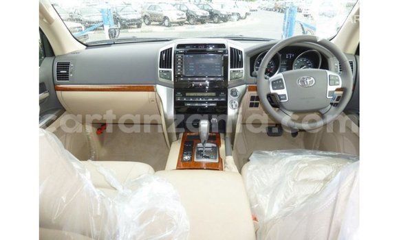 Nunua Imported Toyota Land Cruiser Nyeusi Gari ndani ya Import - Dubai nchini Arusha Nunua Imported Toyota Land Cruiser Nyeusi Gari ndani ya Import - Dubai nchini Arusha