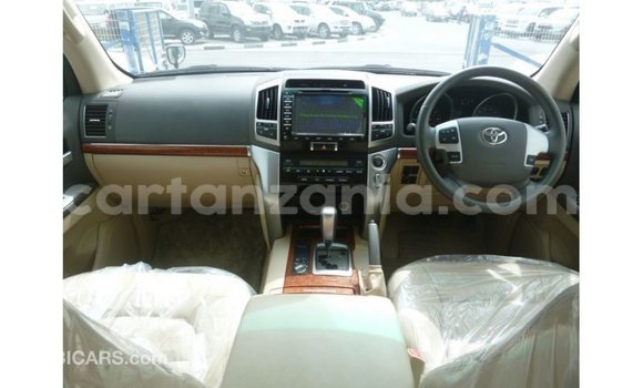 Nunua Imported Toyota Land Cruiser Nyeusi Gari ndani ya Import - Dubai nchini Arusha Nunua Imported Toyota Land Cruiser Nyeusi Gari ndani ya Import - Dubai nchini Arusha
