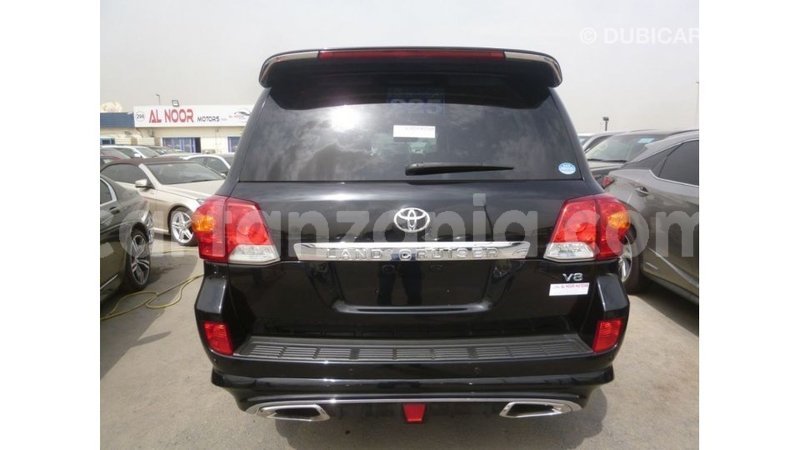 Big with watermark toyota land cruiser arusha import dubai 8772