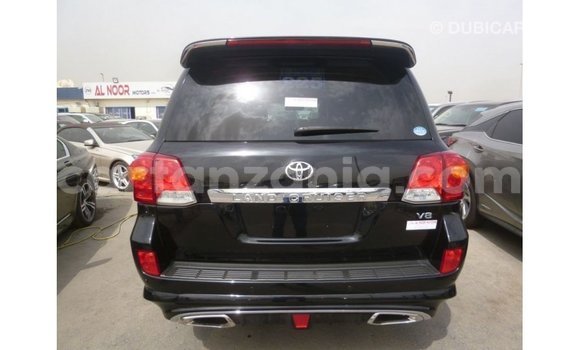 Nunua Imported Toyota Land Cruiser Nyeusi Gari ndani ya Import - Dubai nchini Arusha Nunua Imported Toyota Land Cruiser Nyeusi Gari ndani ya Import - Dubai nchini Arusha