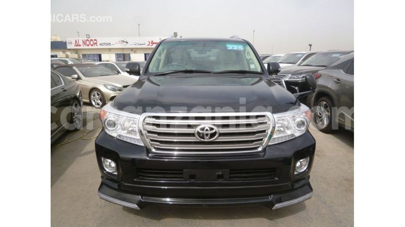 Big with watermark toyota land cruiser arusha import dubai 8772