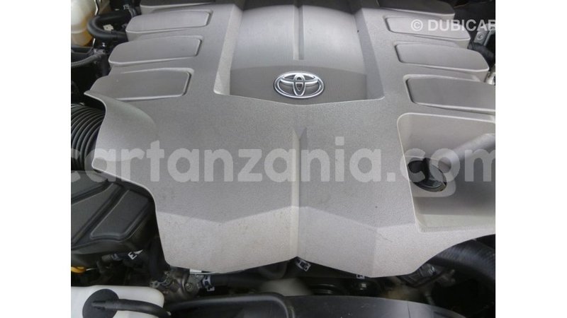 Big with watermark toyota land cruiser arusha import dubai 8772