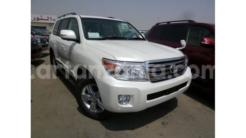 Big with watermark toyota land cruiser arusha import dubai 8773