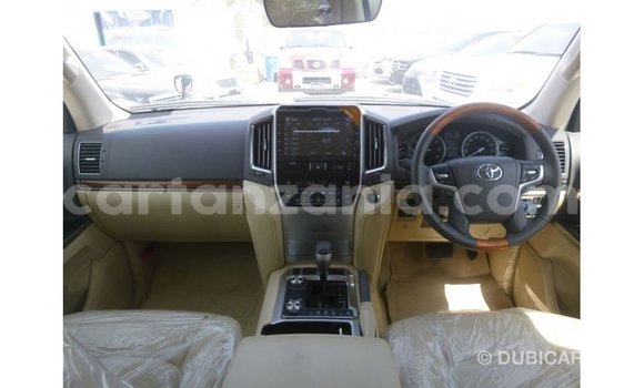 Buy Import Toyota Land Cruiser Black Car in Import - Dubai in Arusha Buy Import Toyota Land Cruiser Black Car in Import - Dubai in Arusha