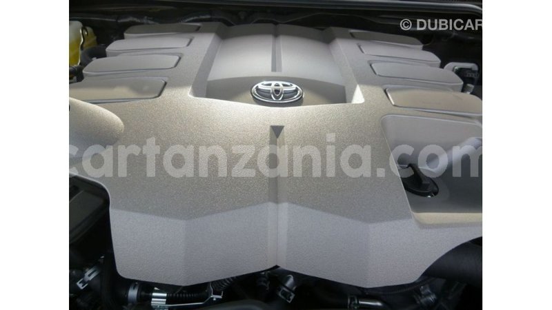 Big with watermark toyota land cruiser arusha import dubai 8775