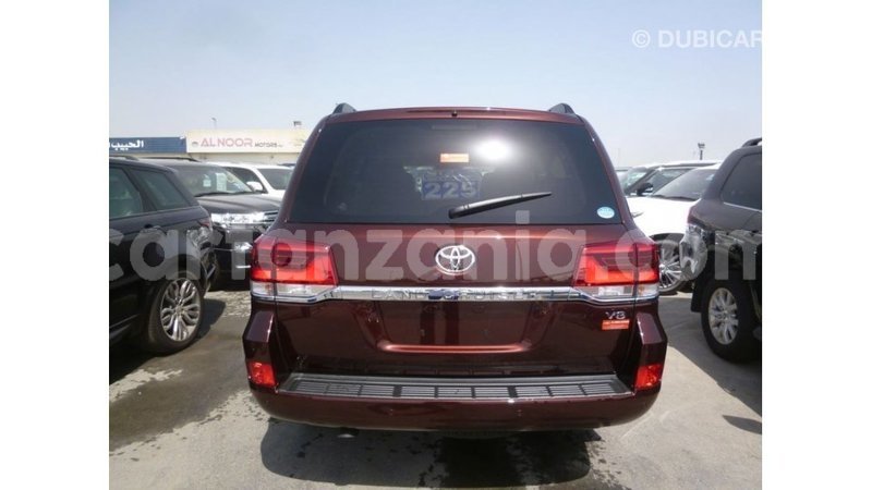 Big with watermark toyota land cruiser arusha import dubai 8776