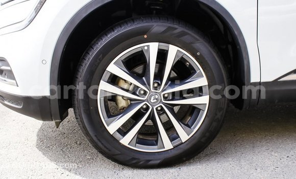 Nunua Imported Renault Koleos Nyeupe Gari ndani ya Import - Dubai nchini Arusha Nunua Imported Renault Koleos Nyeupe Gari ndani ya Import - Dubai nchini Arusha