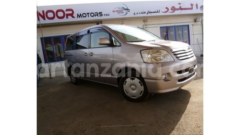 Big with watermark toyota voxy arusha import dubai 8783