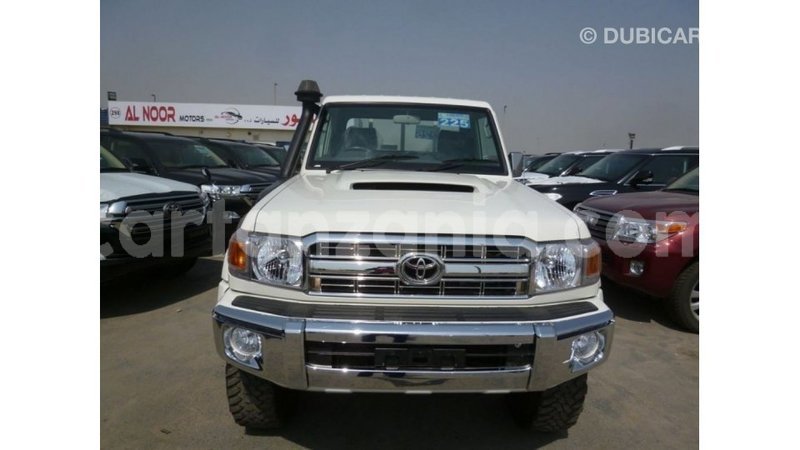 Big with watermark toyota land cruiser arusha import dubai 8784