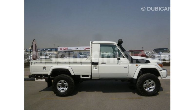 Big with watermark toyota land cruiser arusha import dubai 8784