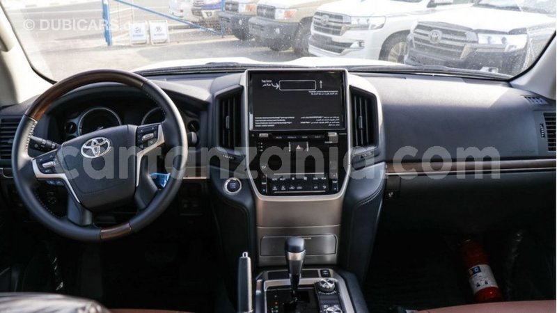 Big with watermark toyota land cruiser arusha import dubai 8786